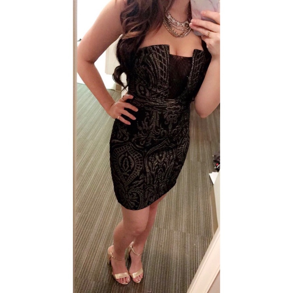 Express Black & Gold Baroque Pattern Dress